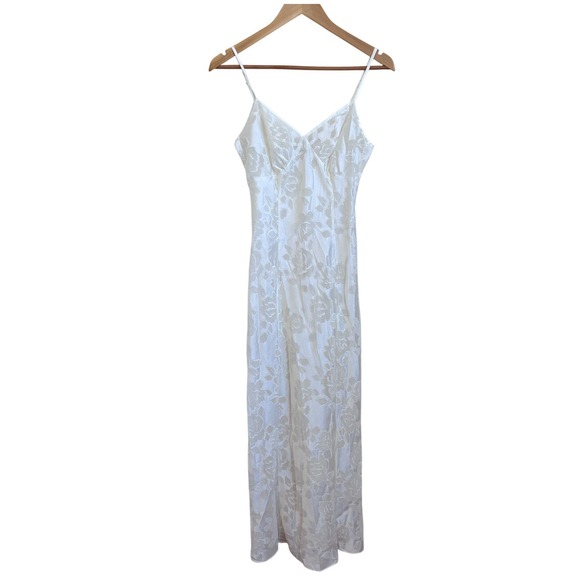 chinese dress ladies 90s It Girl Maxi – MAISON ESSENTIELE main image 0